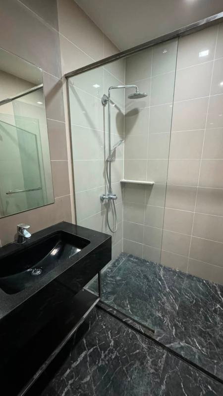 picture For rent Edge 23 1 bedroom available now - 2/10