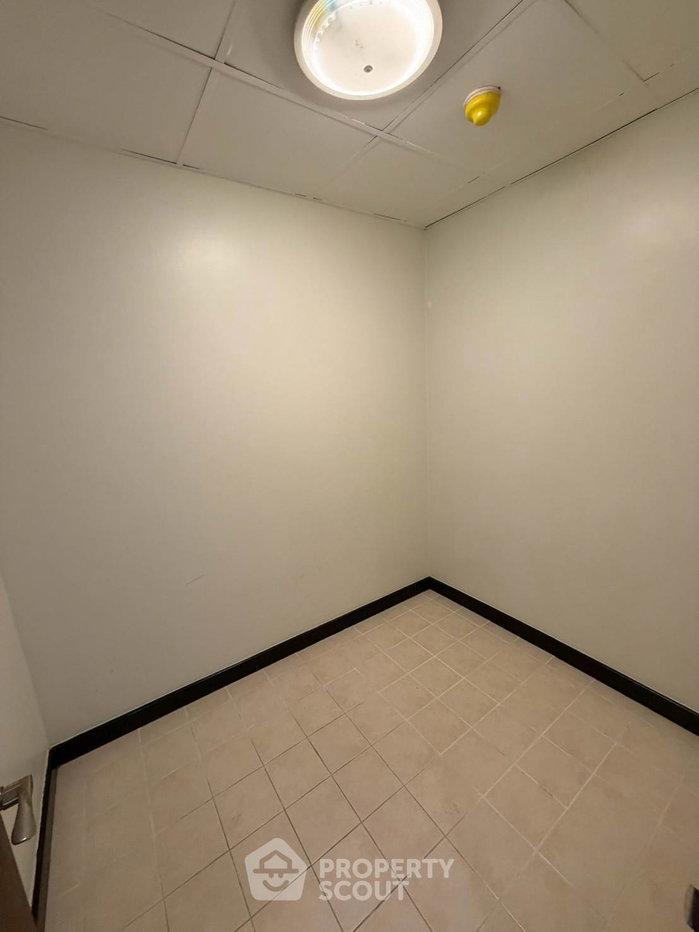 รูป คอนโด 3 ห้องนอน ขนาด 192 ตร.ม. Avenue 61 Condominium ใกล้ BTS ทองหล่อ (ID 3161305) - รูปที่ 12/22