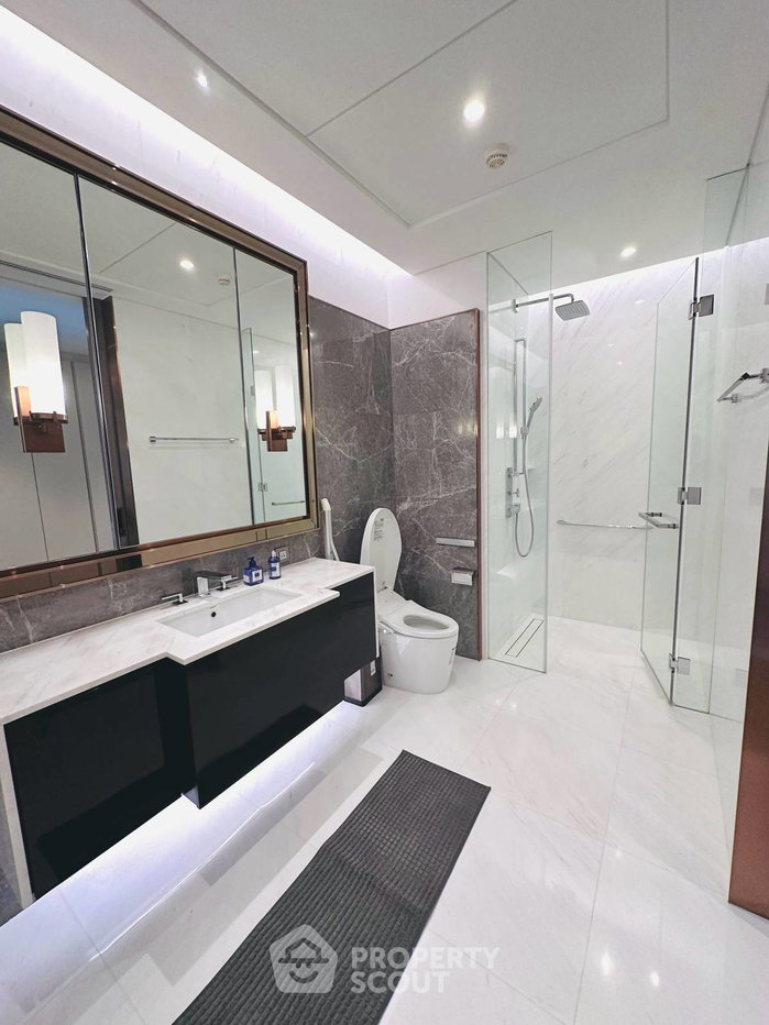 picture Spacious 1-BR 84 Sqm At Sindhorn Tonson Near BTS Ratchadamri (ID 3155952) - 12/13