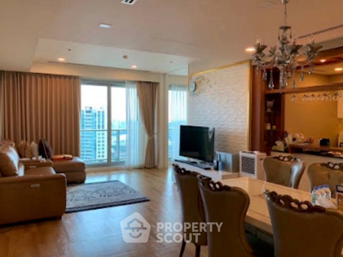 picture 41st-Floor 3-BR The River Condominium Near BTS Saphan Taksin (ID 3159713) - 1/12