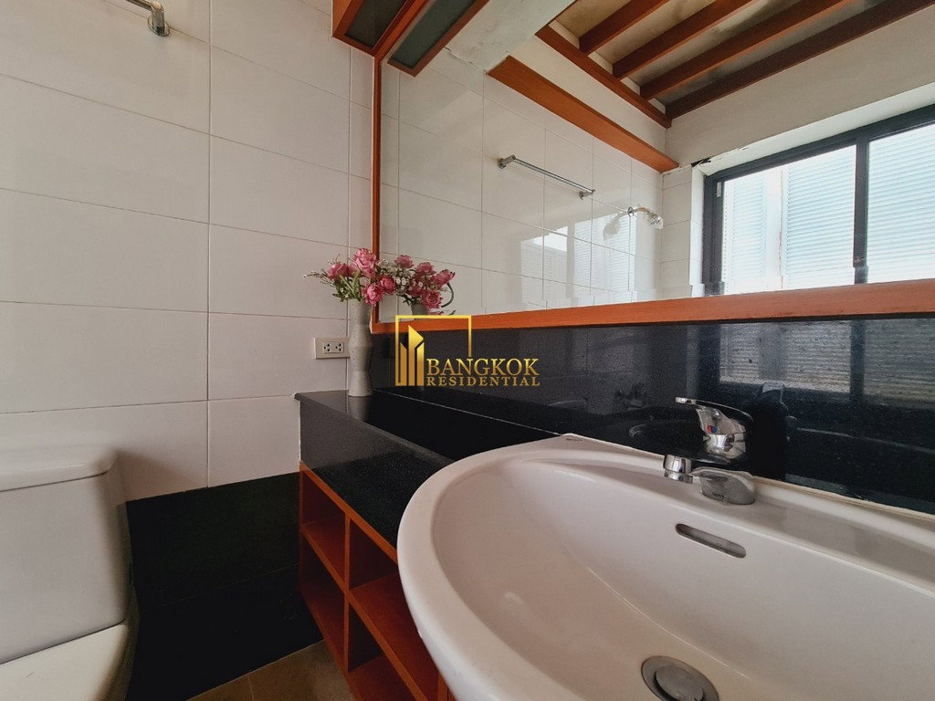 รูป Generously Sized 5 Bed Penthouse Apartment in Phrom Phong - BR0180AP - รูปที่ 23/37