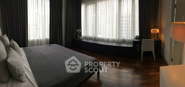 picture 3-BR Condo At Baan Siri 24 Near BTS Phrom Phong (ID 515696) - 12/19