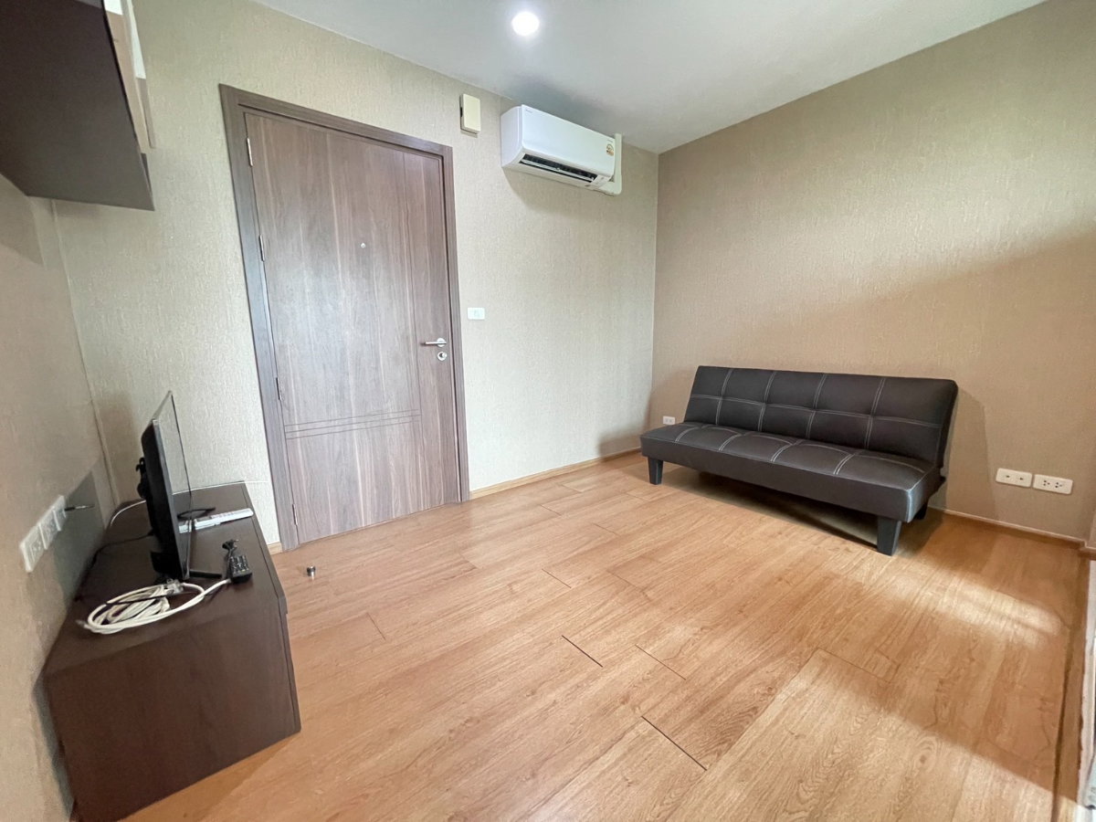 picture 🔥🔥 “The Base Sukhumvit 77” 🚝 Conveniently located near BTS On Nut, Lotus’s On Nut, and Century Plaza. 📌📌 - 4/12