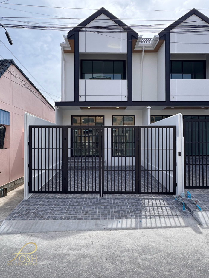 รูป ทาวน์โฮม2ชั้น สไตล์โมเดิร์นรีโนเวทใหม่บนทำเลเขารัง (3ห้องนอน) ใกล้เซ็นทรัล สามกอง และย่านเมืองเก่า รีโนเวทและต่อเติมใหม่ทั้งหลัง - รูปที่ 3/27