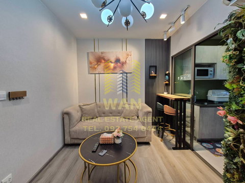 politan aqua for rent riverside