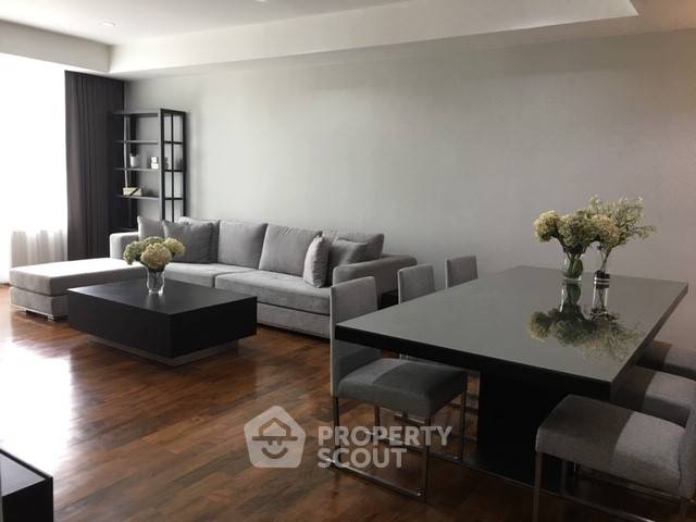 picture 3-BR Condo At Baan Siri 24 Near BTS Phrom Phong (ID 515696) - 1/19