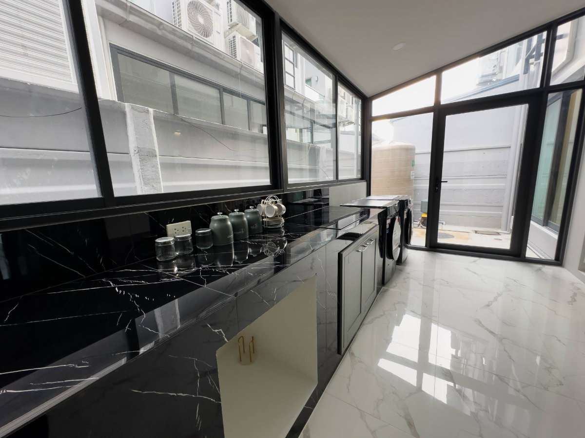 รูป 🏡 **ให้เช่าบ้านหรูใหม่แกะกล่อง! 89 Residence Ratchada – Rama 9** - รูปที่ 23/37