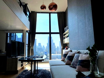 Condos for rent : PFD-08908 Condo for rent Chewathai Residence Asoke, Duplex room, fully furnished, ready to move in, near MRT Phetchaburi & MRT Rama 9 🏙️✨