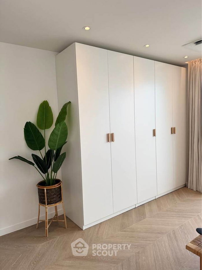 picture 3-BR Condo At D.S. Tower 2 Sukhumvit 39 Near MRT Sukhumvit (ID 3157438) - 11/36