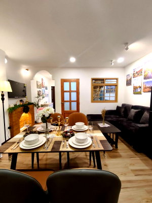 Condos for rent 700 Year Sports Arena Chiang Mai : The Trio Condo, near Nimman Road, 2 Bedrooms, Top Floor Unit with Easy Access to the Rooftop Garden