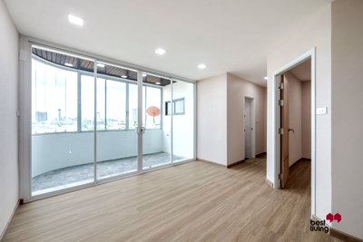 ขายคอนโด : Pisawit Tower ห้องใหญ่ 2 ห้องนอน ใกล้ BTS พหลโยธิน 24