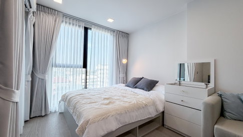 Atmoz Oasis On Nut (walking only 400 meters to MRT Srinuch) Beautiful, move-in ready unit.Line: Rangsima07
