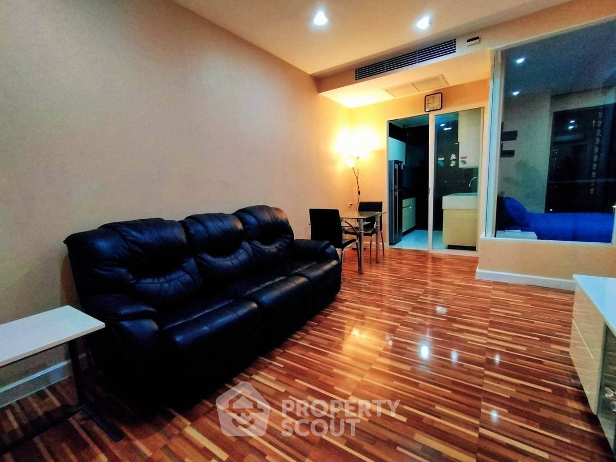 picture 100m To BTS Punnawithi | 1-BR The Room Sukhumvit 62 (ID 1440698) - 2/35