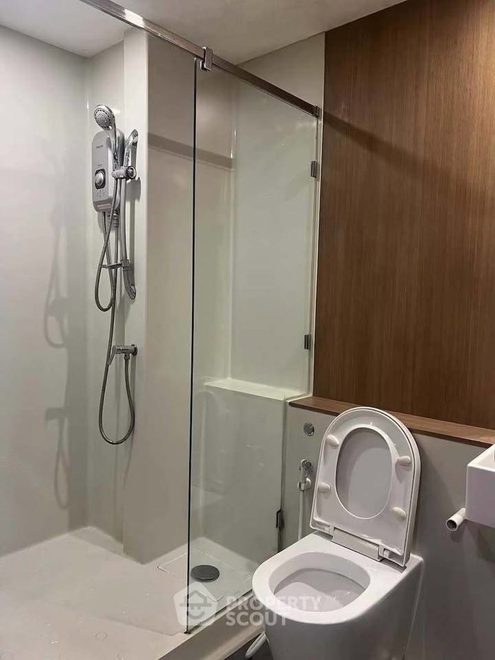 รูป 1 ห้องนอน Blossom Condo @ Sathorn-Charoenrat ใกล้ BTS สุรศักดิ์ (ID 3161039) - รูปที่ 6/8