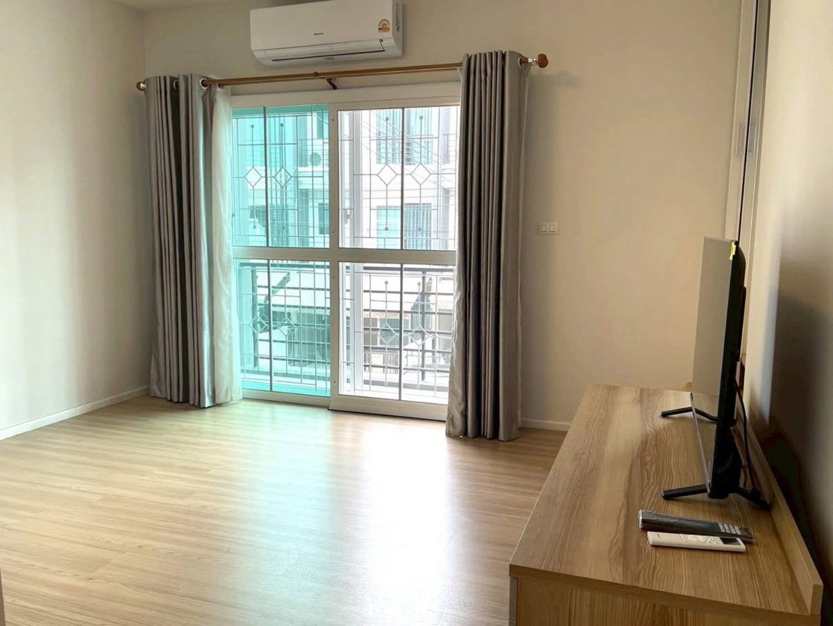 รูป 🏡 ทาวน์โฮม 3 ชั้น ให้เช่า บ้านกลางเมือง สวนหลวง 3 ห้องนอน 3 ห้องน้ำ พร้อมเข้าอยู่ ทำเลศักยภาพ ใกล้ศรีนครินทร์ – พัฒนาการ - รูปที่ 5/10