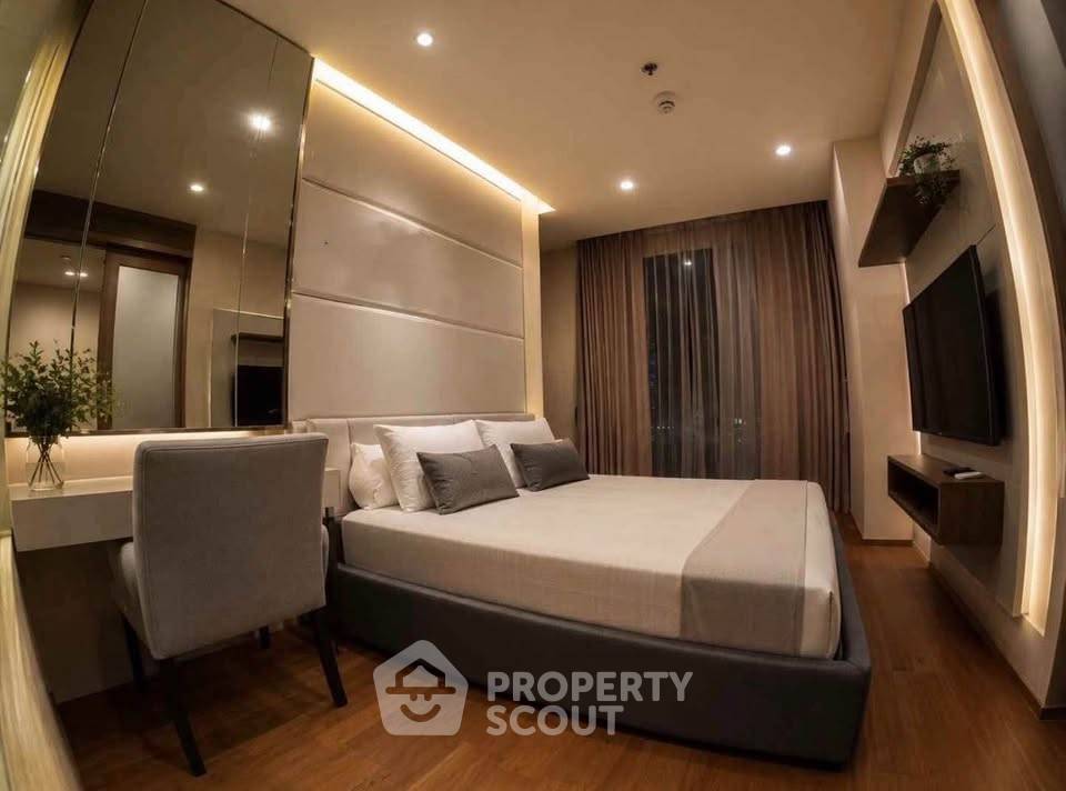 picture 200m From BTS Saint Louis: 25th-Floor 1-BR At The Address Sathorn (ID 3161037) - 3/9