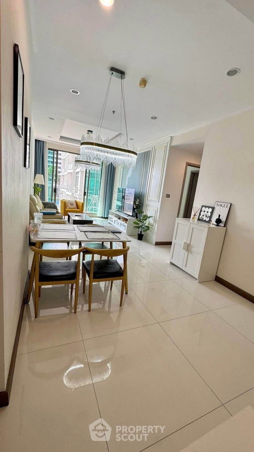 picture 2-BR At Supalai Oriental Sukhumvit 39 Near MRT Phetchaburi (ID 2987190) - 3/12