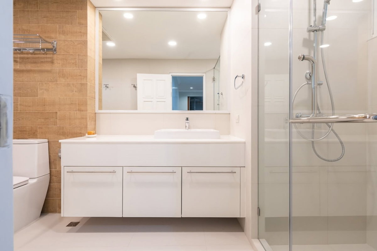 รูป RS7292 ให้เช่า Fifty Fifty Tower Condominium ห้องขนาดใหญ่ ใกล้ BTS ทองหล่อ เพียง 5 นาที  - รูปที่ 16/30