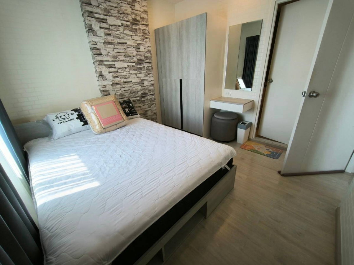 รูป ให้เช่า Escent park ville Condo ห้องใหญ่ ว่าง 5 ก.ย. 69 วิวสระว่ายน้ำ - รูปที่ 8/20