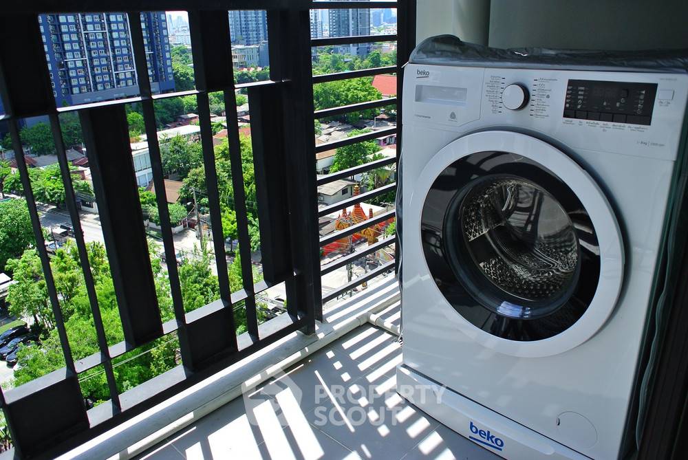 picture 30th-Floor 1-BR At Artemis Sukhumvit 77 Near BTS On Nut (ID 309361) - 3/11
