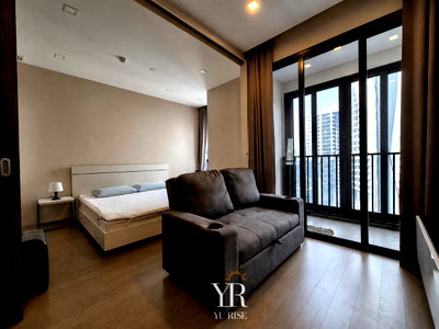 Condos for rent The Market Bangkok : Ashton Asoke – For Rent (New Price!) Spacious unit, beautifully decorated, and fully furnished. 1 Bedroom, 1 Bathroom. Ready to move in!