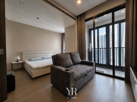 Ashton Asoke â For Rent (New Price!) Spacious unit, beautifully decorated, and fully furnished. 1 Bedroom, 1 Bathroom. Ready to move in!