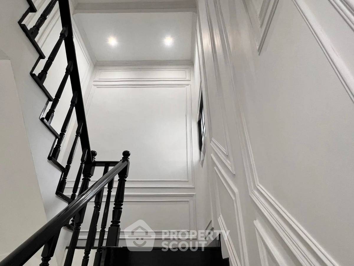 picture 3-BR 180 Sqm House For Sale At บ้านอักษรา, Thawi Watthana (ID 3158345) - 3/10