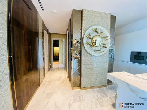Four Seasons Private Residences The Privilege of Luxury in an Economic Hub Location