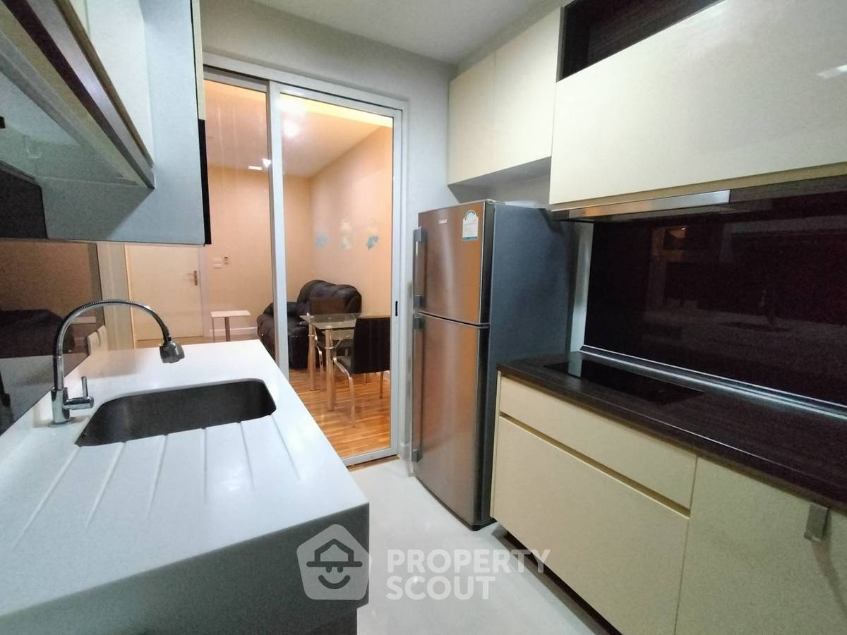 picture 100m To BTS Punnawithi | 1-BR The Room Sukhumvit 62 (ID 1440698) - 5/35
