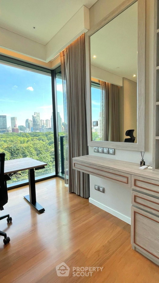 picture Spacious 2-BR 106 Sqm At Sindhorn Tonson Near BTS Ratchadamri (ID 3155956) - 6/12