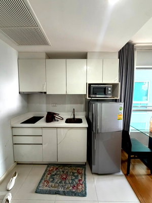 คอนโดให้เช่า : Hot Price for rent Condolette Ize Ratchathewi ห้องสวย รีโนเวทใหม่🔥