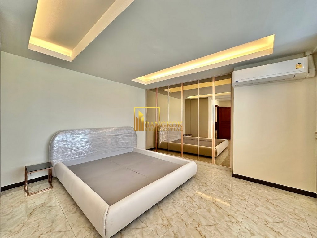รูป President Park | Stunning 3 Bedroom Condo in Phrom Phong Area - BR17190CD - รูปที่ 10/35