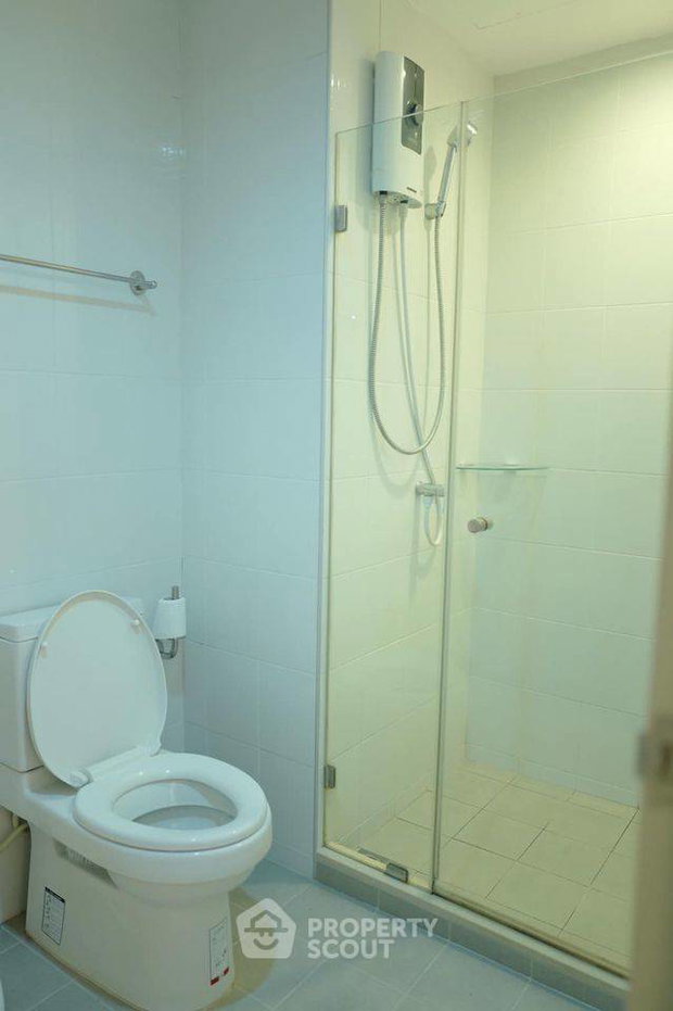 รูป คอนโดหนึ่งห้องนอน Ideo Sathorn-Thrapra ใกล้ BTS โพธิ์นิมิตร (ID 381407) - รูปที่ 2/10