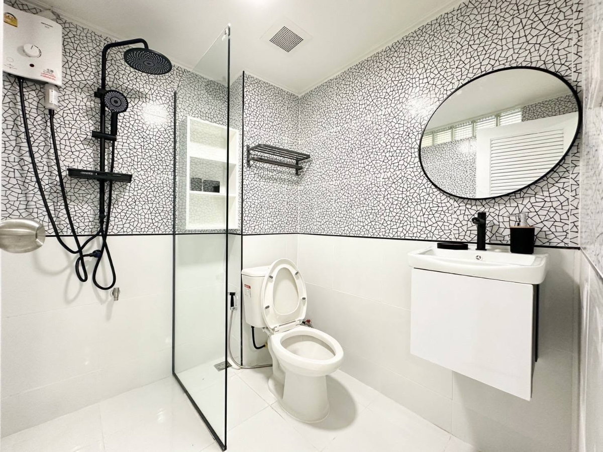 picture 103 Condo 5 Suan Dok, Beautiful Unit Exactly as Shown, Fully Furnished – No Additional Decoration Needed. - 11/22