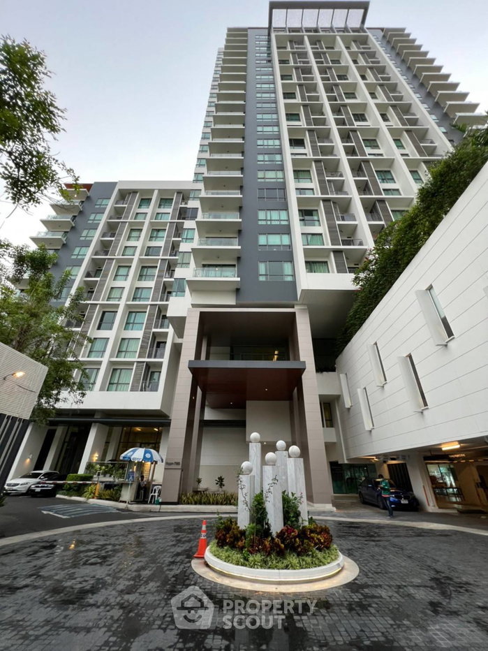 picture 100m To BTS Punnawithi | 1-BR The Room Sukhumvit 62 (ID 1440698) - 19/35