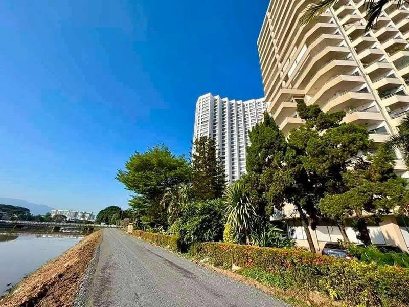 รูป 🏙️🌿ขาย Chiang Mai Riverside Condominium | ห้องมุม วิวแม่น้ำปิง + วิวภูเขา | รีโนเวทใหม่ พร้อมเข้าอยู่ - รูปที่ 2/17