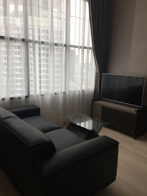picture For Rent: Knightsbridge Prime Sathorn, Luxury Condo on Sathorn, Duplex Room, 26th Floor - 8/20