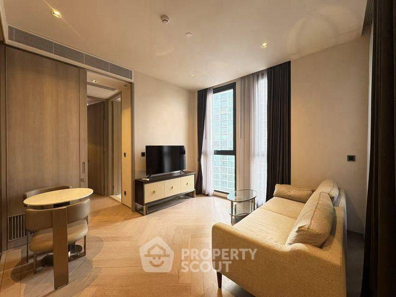 picture 1-BR Condo The Reserve Sathorn, 20th-Floor 50 Sqm Near BTS Sala Daeng (ID 3086263) - 1/11