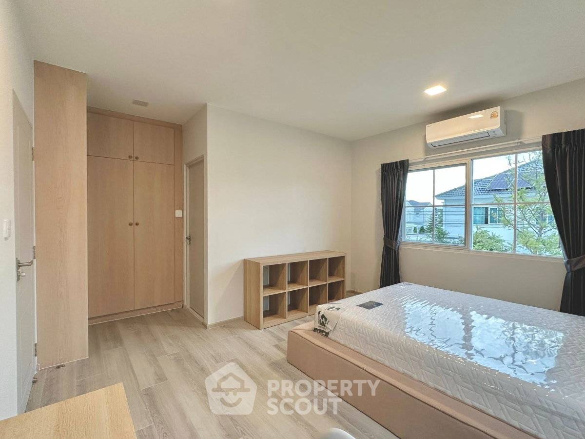 picture Spacious 3-BR 184 Sqm House At Chaiyapruek Bangna Km 15 (ID 3156326) - 10/15