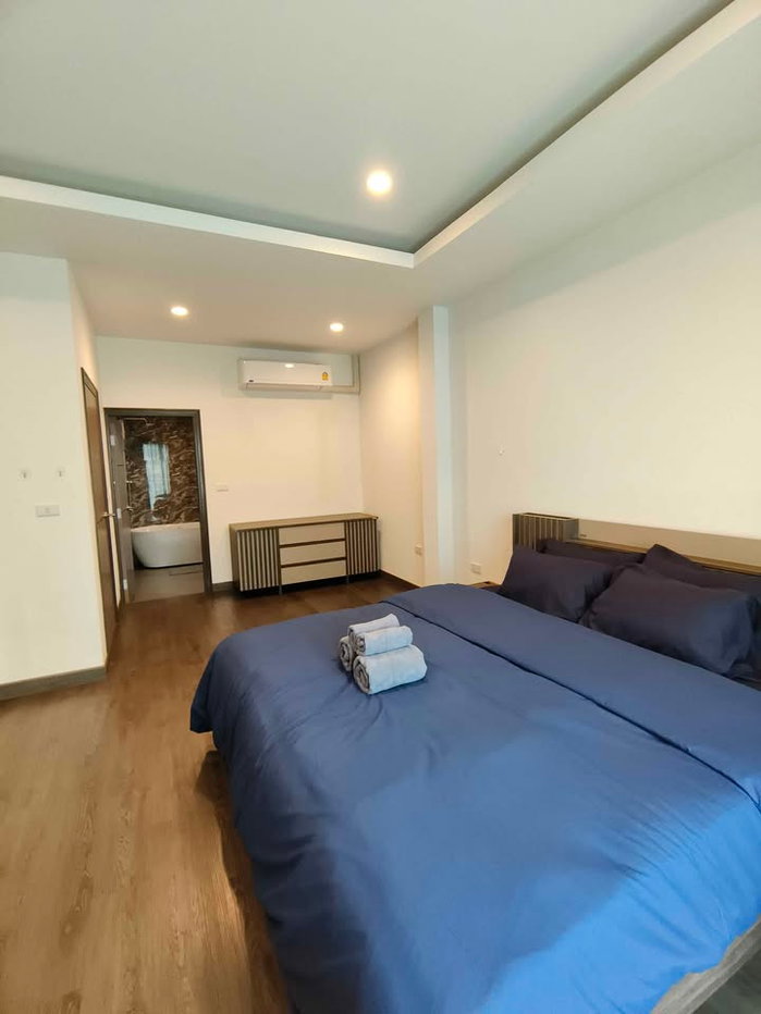 รูป  ให้เช่าบ้านเดี่ยว 3 ชั้น สุขุมวิท 65 (เอกมัย) - รูปที่ 10/17