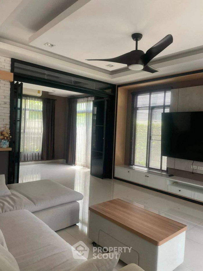 picture Spacious 4-BR 280 Sqm House At The Palm Pattanakarn (ID 3156330) - 6/9