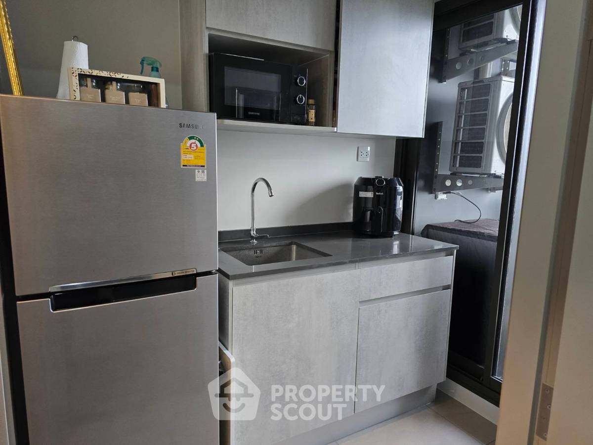 picture 17th-Floor 1-BR The Politan Aqua Near MRT Phra Nang Klao Bridge (ID 3157645) - 7/9
