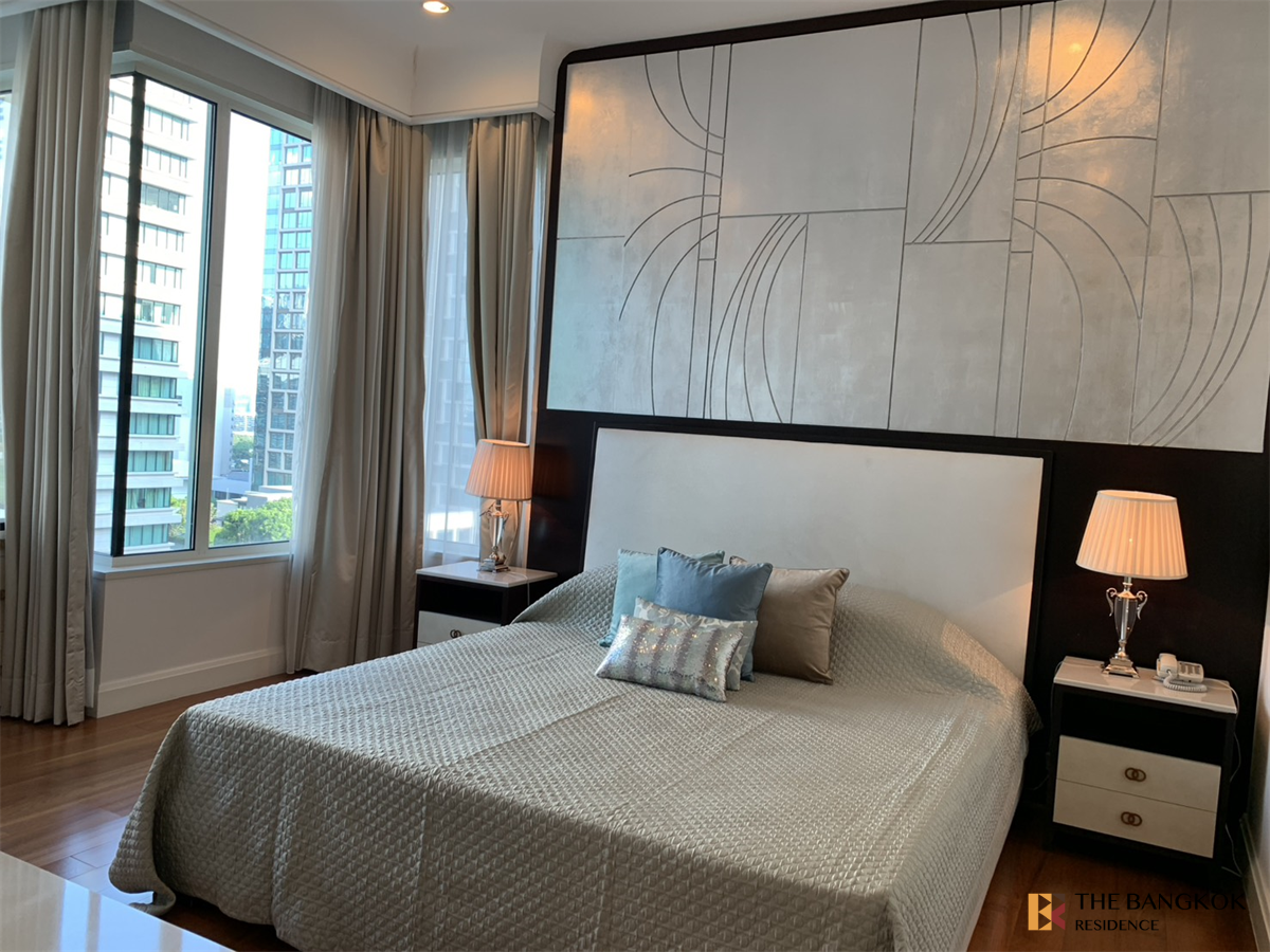 picture Q Langsuan near BTS Ratchadamri Best Location Condo for City Dwellers - 8/10