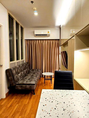 Condos for rent King's College International School Bangkok : Lumpini Place Ratchada - Sathu 