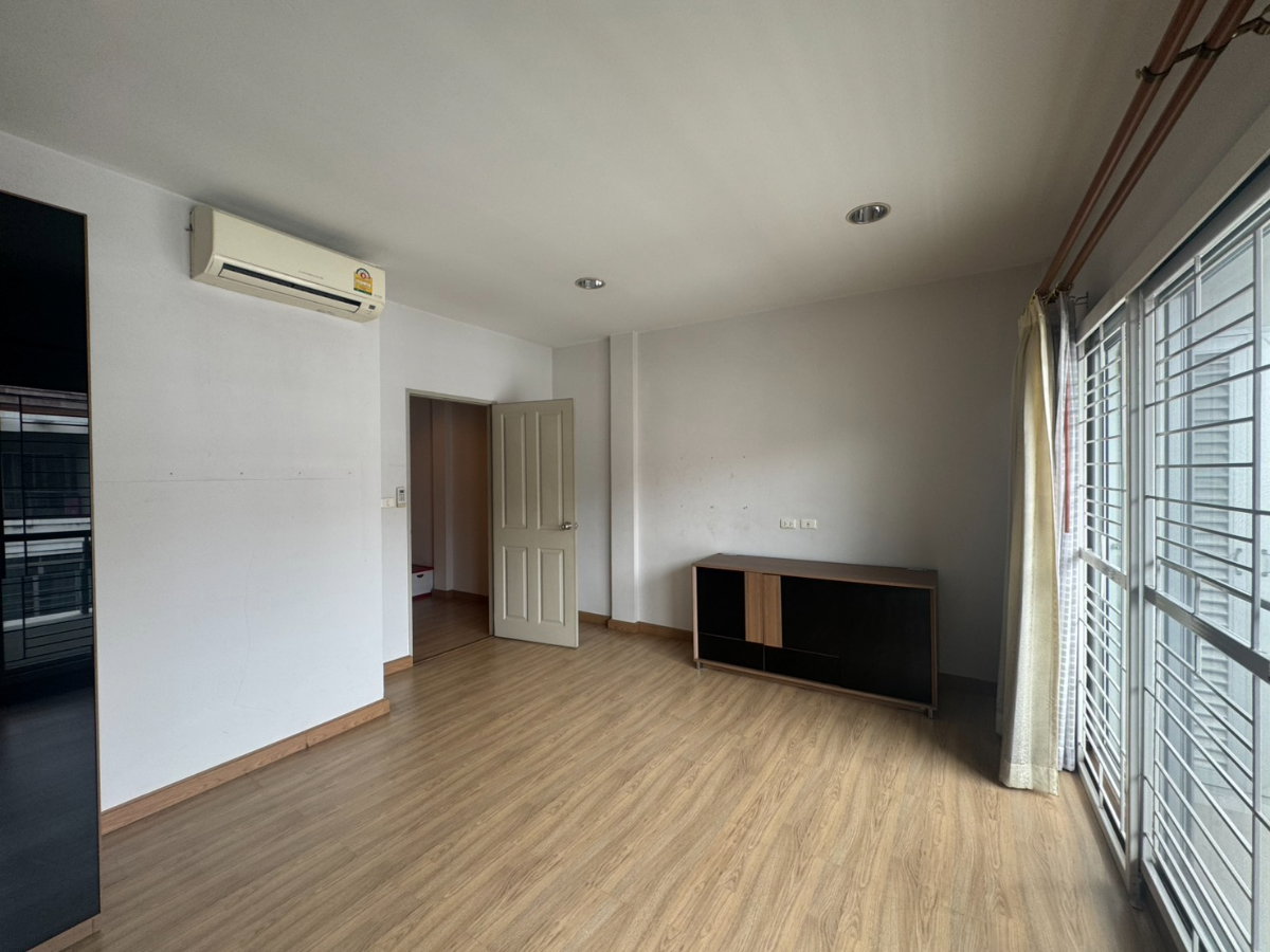 picture [For Rent/Sell] Baan Klang Krung Royal Ratchavipha 25,000/month / 5.95m call 0882246885 line: Tiitletitle - 35/39