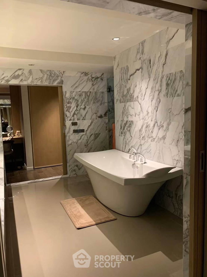 picture Spacious 3-BR 312 Sqm At Rende Sukhumvit 23, 300m To MRT Sukhumvit (ID 3160850) - 11/12