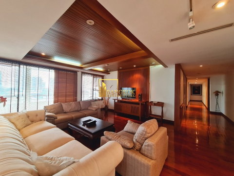 Generously Sized 5 Bed Penthouse Apartment in Phrom Phong - BR0180AP