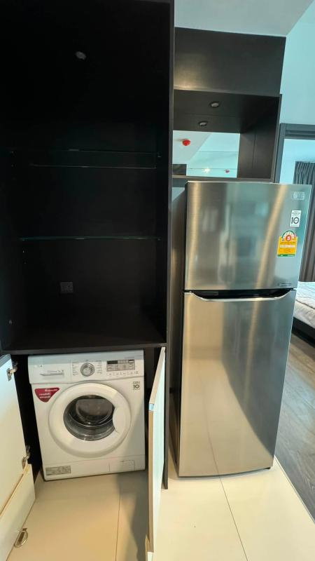 picture For rent Edge 23 1 bedroom available now - 7/10