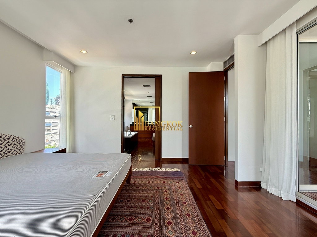 picture Impressive 4 Bedroom Luxury Apartment in Surasak Area - BR0527AP - 20/55