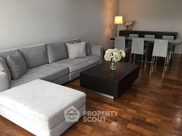 picture 3-BR Condo At Baan Siri 24 Near BTS Phrom Phong (ID 515696) - 3/19